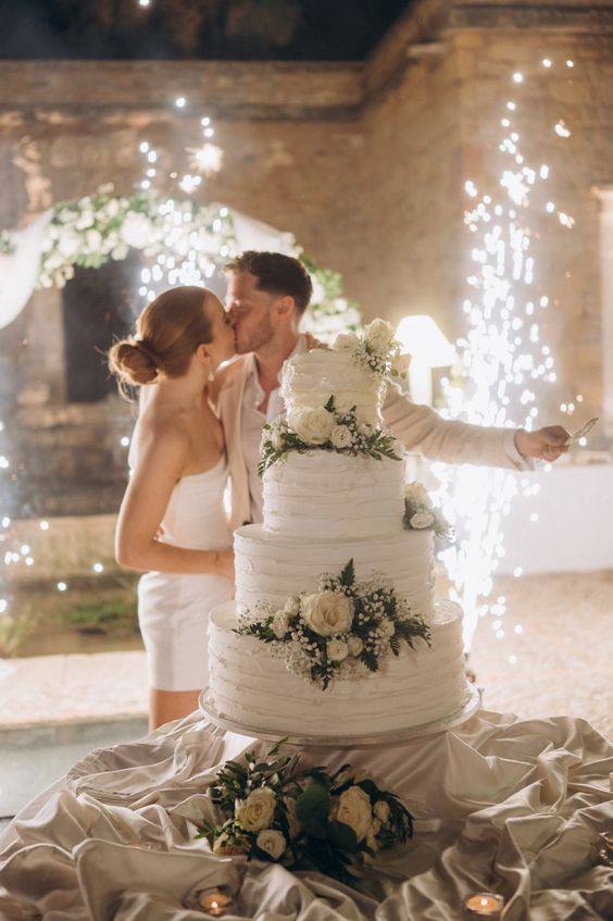 Свадебный торт